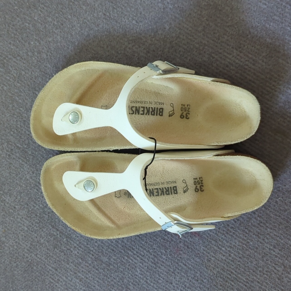 SOLD White Birkenstocks Like New - Picture 1 of 4